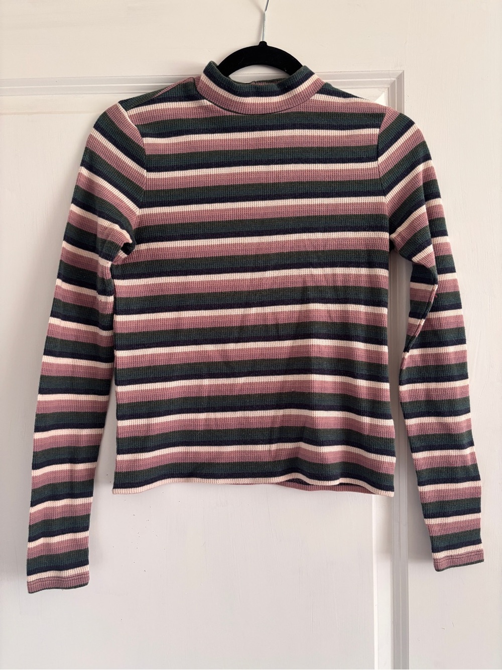 American Eagle Mock Neck StripeD Purple Green White Stretchy Long Sleeve XS